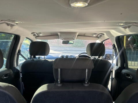 Ford S-Max 1.6 TDCi Titanium MPV 5dr Diesel Manual Euro 5 (s/s) (115 ps) 9