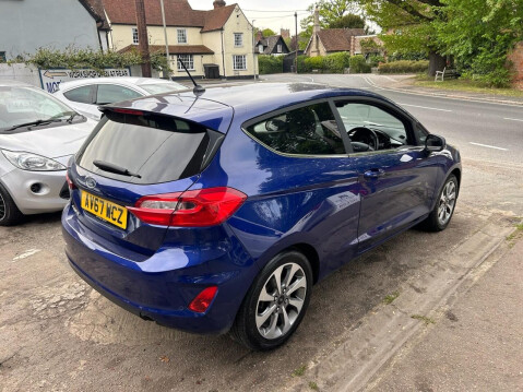 Ford Fiesta 1.1 Ti-VCT Zetec Hatchback 3dr Petrol Manual Euro 6 (s/s) (85 ps) 4
