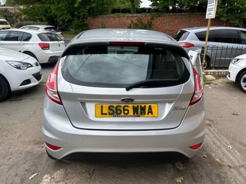 Ford Fiesta 1.25 Zetec Hatchback 3dr Petrol Manual Euro 6 (82 ps) 5