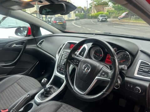 Vauxhall Astra GTC 1.4i Turbo SRi Coupe 3dr Petrol Manual Euro 6 (s/s) (140 ps) 9