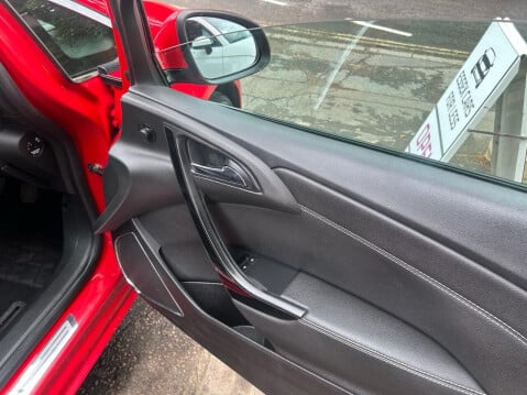 Vauxhall Astra GTC 1.4i Turbo SRi Coupe 3dr Petrol Manual Euro 6 (s/s) (140 ps) 12