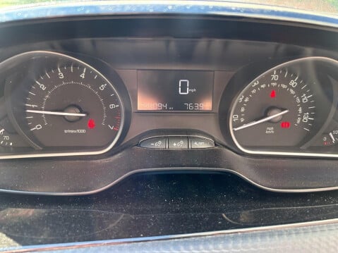 Peugeot 208 1.2 PureTech Active Hatchback 5dr Petrol Manual Euro 6 (82 ps) 8