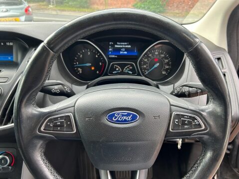 Ford Focus 1.5 TDCi Zetec Estate 5dr Diesel Manual Euro 6 (s/s) (120 ps) 9