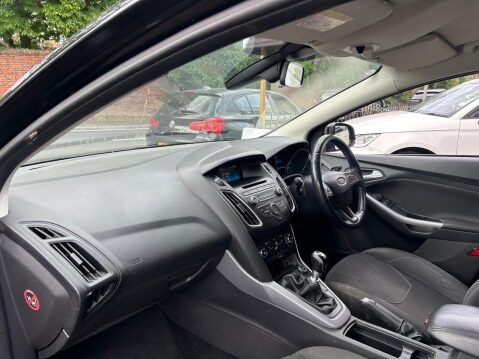 Ford Focus 1.5 TDCi Zetec Estate 5dr Diesel Manual Euro 6 (s/s) (120 ps) 21