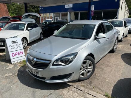 Vauxhall Insignia 1.6 CDTi ecoFLEX Design Hatchback 5dr Diesel Manual Euro 6 (s/s) (136 ps) L
