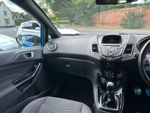 Ford Fiesta 1.0T EcoBoost Zetec Hatchback 5dr Petrol Manual Euro 6 (s/s) (100 ps) WET B 18