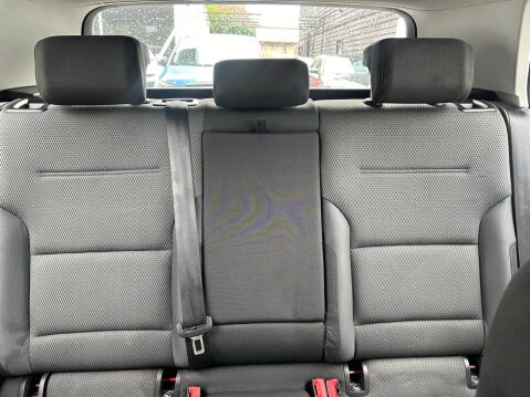 Volkswagen Golf 1.6 SE TDI BLUEMOTION TECHNOLOGY 5d 103 BHP 12