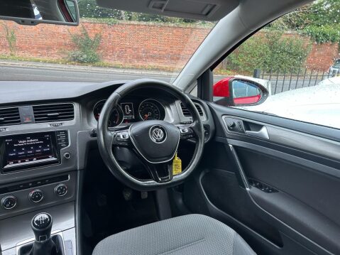 Volkswagen Golf 1.6 SE TDI BLUEMOTION TECHNOLOGY 5d 103 BHP 16