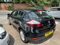 Renault Megane 1.5 dCi ENERGY Dynamique TomTom Hatchback 5dr Diesel Manual Euro 5 (s/s) (1 6