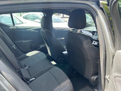 Vauxhall Astra 1.4i SRi Hatchback 5dr Petrol Manual Euro 6 (100 ps) 15