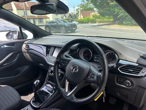 Vauxhall Astra 1.4i SRi Hatchback 5dr Petrol Manual Euro 6 (100 ps) 9