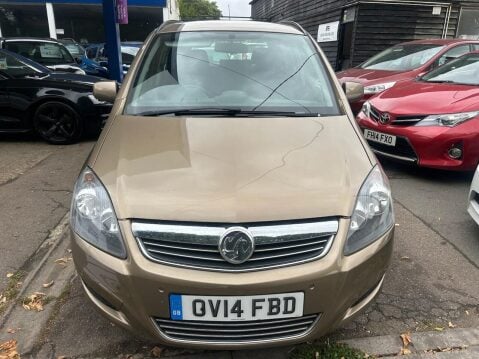 Vauxhall Zafira 1.8 16V Exclusiv MPV 5dr Petrol Manual Euro 5 (SNav) (140 ps) LOW MILEAGE & 2
