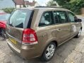 Vauxhall Zafira 1.8 16V Exclusiv MPV 5dr Petrol Manual Euro 5 (SNav) (140 ps) LOW MILEAGE & 4