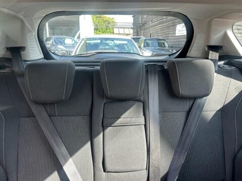 Ford B-Max 1.0T EcoBoost Titanium MPV 5dr Petrol Manual Euro 5 (100 ps) LOVELY LITTLE 17