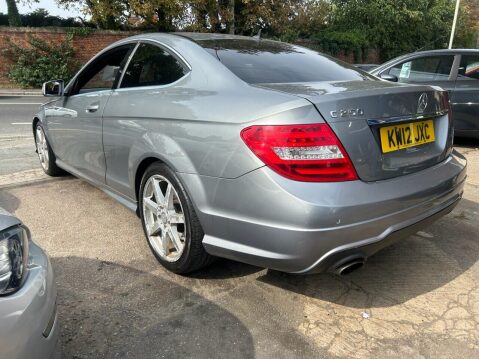 Mercedes-Benz C Class 2.1 C250 CDI BlueEfficiency AMG Sport Coupe 2dr Diesel G-Tronic+ Euro 5 (s/ 27
