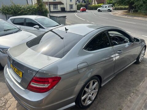 Mercedes-Benz C Class 2.1 C250 CDI BlueEfficiency AMG Sport Coupe 2dr Diesel G-Tronic+ Euro 5 (s/ 28