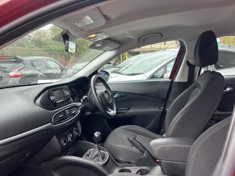 Fiat Tipo 1.4 MPI Easy Plus Hatchback 5dr Petrol Manual Euro 6 (95 ps) 22