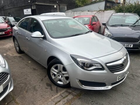 Vauxhall Insignia 1.6 CDTi ecoFLEX Design Hatchback 5dr Diesel Manual Euro 6 (s/s) (136 ps) B 3