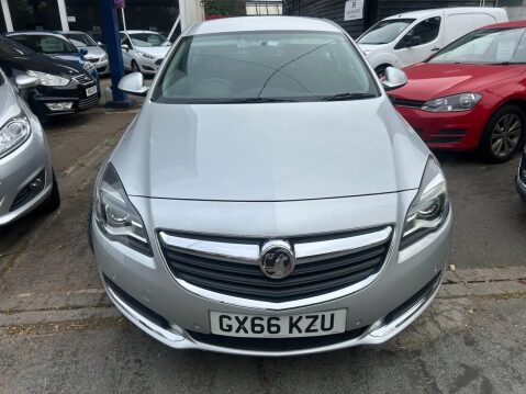 Vauxhall Insignia 1.6 CDTi ecoFLEX Design Hatchback 5dr Diesel Manual Euro 6 (s/s) (136 ps) B 2