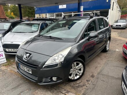 Peugeot 5008 1.6 HDi Active MPV 5dr Diesel Manual Euro 5 (112 ps) LOW MILEAGE & FSH!!