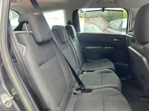 Peugeot 5008 1.6 HDi Active MPV 5dr Diesel Manual Euro 5 (112 ps) LOW MILEAGE & FSH!! 16