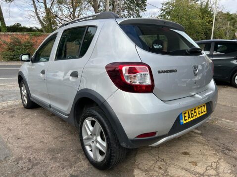 Dacia Sandero Stepway 0.9 TCe Ambiance Hatchback 5dr Petrol Manual Euro 6 (s/s) (90 ps) 27