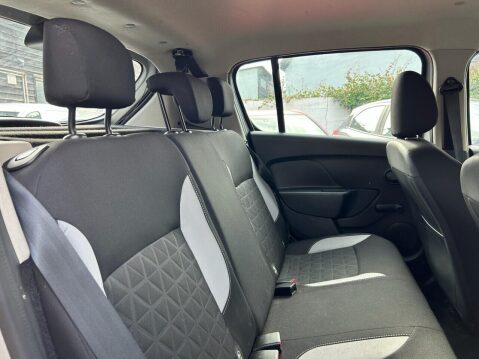 Dacia Sandero Stepway 0.9 TCe Ambiance Hatchback 5dr Petrol Manual Euro 6 (s/s) (90 ps) 14