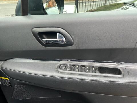 Peugeot 3008 1.6 HDi Sportium SUV 5dr Diesel Manual Euro 5 (112 ps) PANORAMIC ROOF & FUL 14