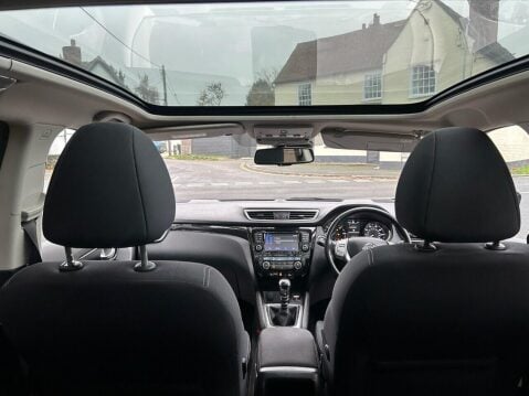 Nissan Qashqai 1.5 dCi n-tec+ SUV 5dr Diesel Manual 2WD Euro 6 (s/s) (110 ps) FULL PANORAM 7
