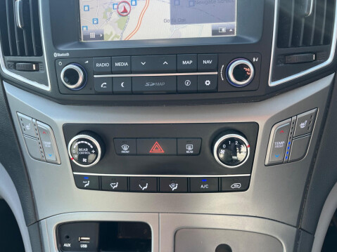 Hyundai I800 2.5 CRDi SE Nav Auto Euro 6 5dr 14