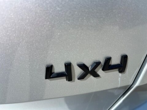 Skoda Karoq 2.0 TSI SPORT LINE DSG 4WD 6