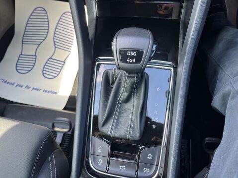 Skoda Karoq 2.0 TSI SPORT LINE DSG 4WD 20