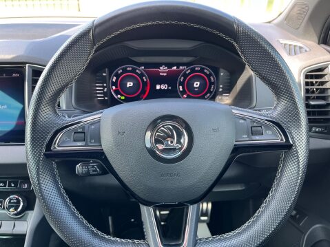 Skoda Karoq 2.0 TSI SPORT LINE DSG 4WD 21