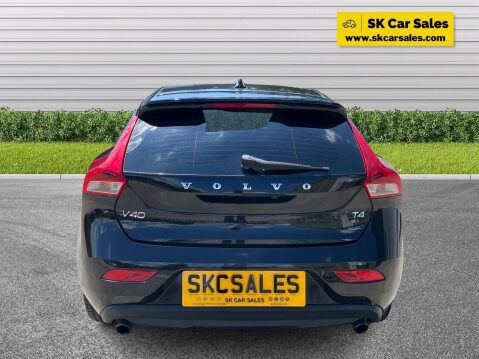 Volvo V40 1.6 T4 SE LUX 5