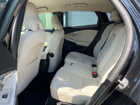 Volvo V40 1.6 T4 SE LUX 8