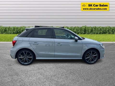 Audi A1 1.4 TFSI CoD Black Edition Sportback S Tronic Euro 6 (s/s) 5dr (Nav) 4
