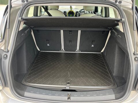 Mini Countryman 1.5 Cooper Exclusive Steptronic Euro 6 (s/s) 5dr 6