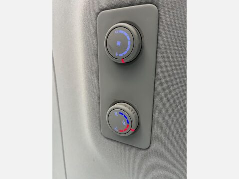 Hyundai I800 2.5 CRDi SE Euro 6 5dr 12