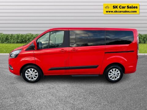 Ford Tourneo Custom 2.0 320 EcoBlue Zetec Minibus Double Cab 5dr Diesel Auto L1 Euro 6 (s/s) (1 4