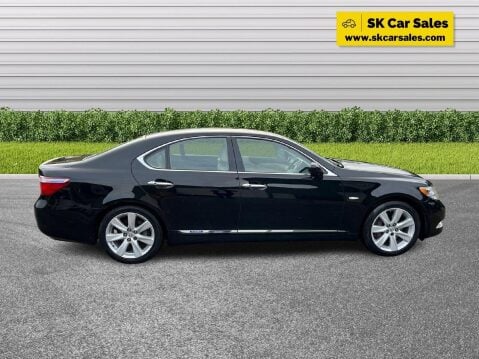 Lexus LS 5.0 600h V8 CVT 4WD Euro 5 (s/s) 4dr 4