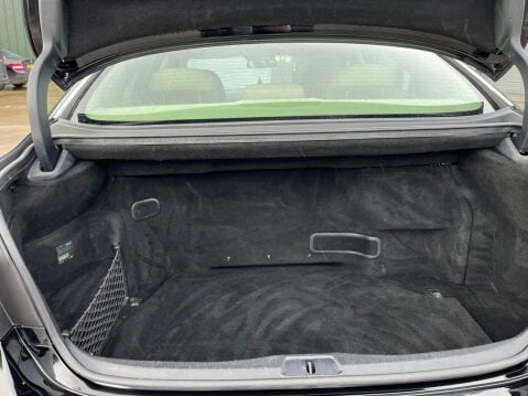 Lexus LS 5.0 600h V8 CVT 4WD Euro 5 (s/s) 4dr 6