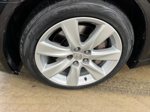 Lexus LS 5.0 600h V8 CVT 4WD Euro 5 (s/s) 4dr 21