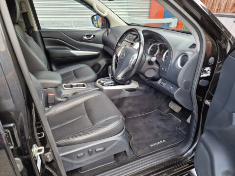 Nissan Navara DCI TEKNA SHR DCB Auto 12