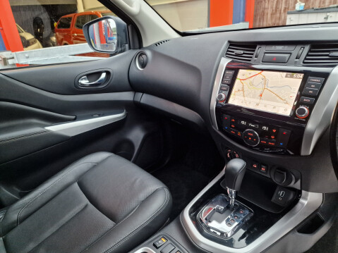 Nissan Navara DCI TEKNA SHR DCB AUTO 12