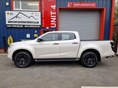 Isuzu D-Max V-CROSS DCB Auto 5