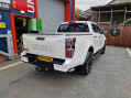 Isuzu D-Max V-CROSS DCB Auto 8