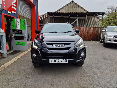 Isuzu D-Max BLADE DCB Auto 2