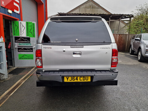 Toyota Hilux ICON 4X4 D-4D DCB 7