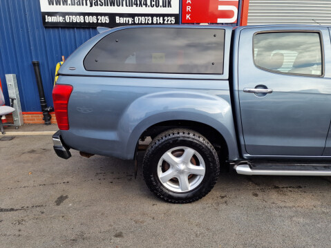 Isuzu D-Max TD YUKON DCB Automatic 9