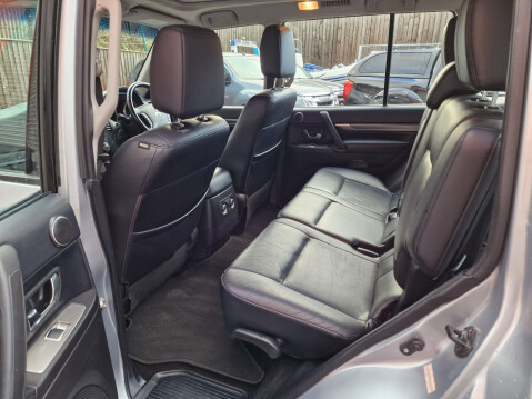 Mitsubishi Shogun DI-D ELEGANCE Auto 14